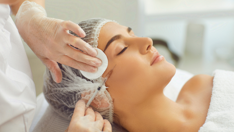 Certificação em cirurgia plástica e critérios relevantes segundo Milton Seigi Hayashi.